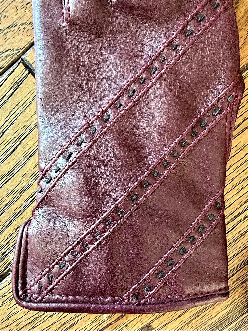 Vintage Burgundy Driving Leather-Look 100% cotton fleece Lined Gloves with Rabbi - Picture 3 of 8